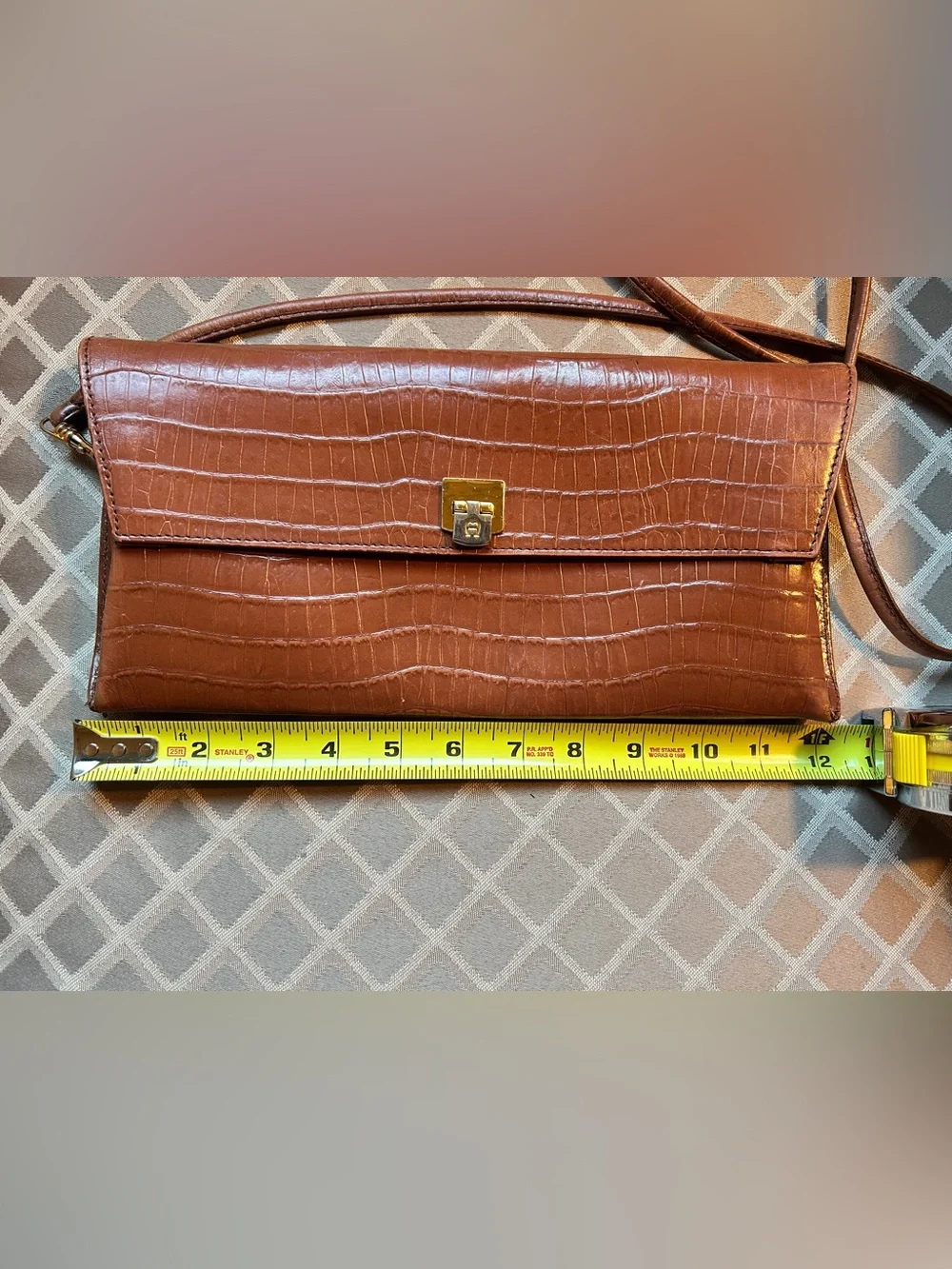 Vintage Etienne Aigner Brown Croc-Embossed Leather Crossbody Purse